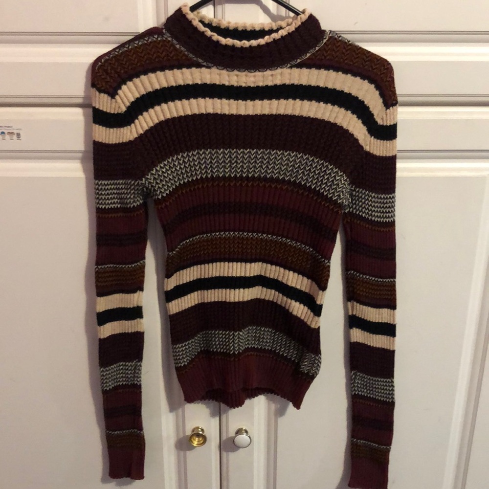 Tight fitting long sleeve